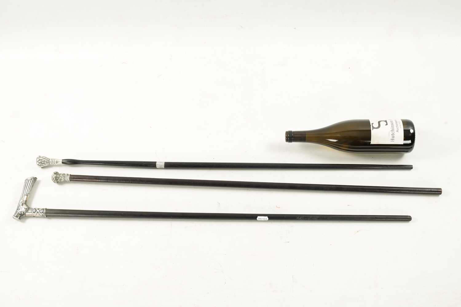 A COLLECTION OF THREE 19TH CENTURY SILVER TOPPED WALKING STICKS - Image 5 of 7