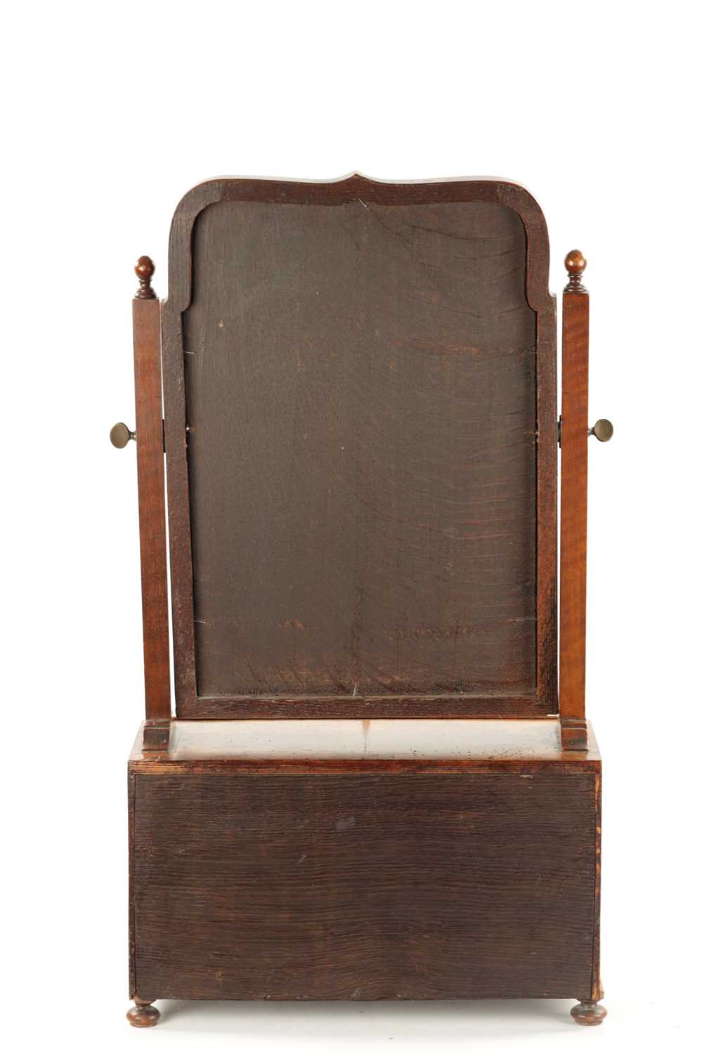 A FINE QUEEN ANNE HERRINGBONE BANDED AND BURR WALNUT TABLE MIRROR - Image 8 of 9