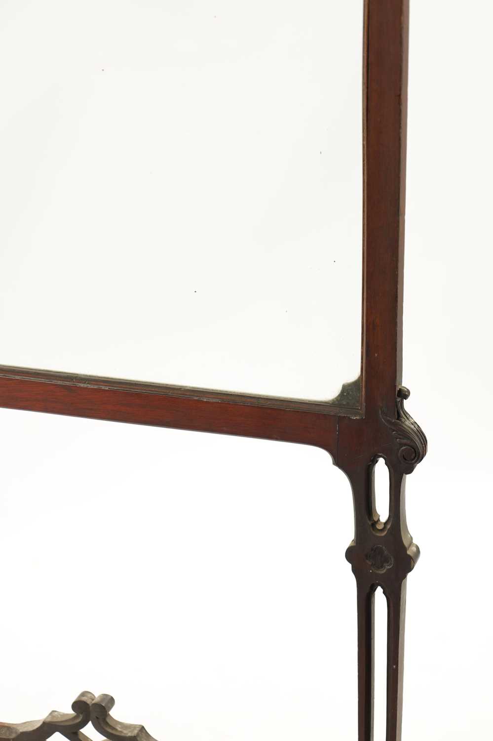 A 19TH CENTURY MAHOGANY CHIPPENDALE STYLE TWO FOLD SCREEN - Image 6 of 7