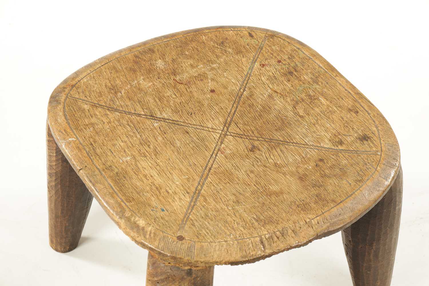 AN ANTIQUE NATIVE HARDWOOD FOUR-LEG STOOL - Image 2 of 5