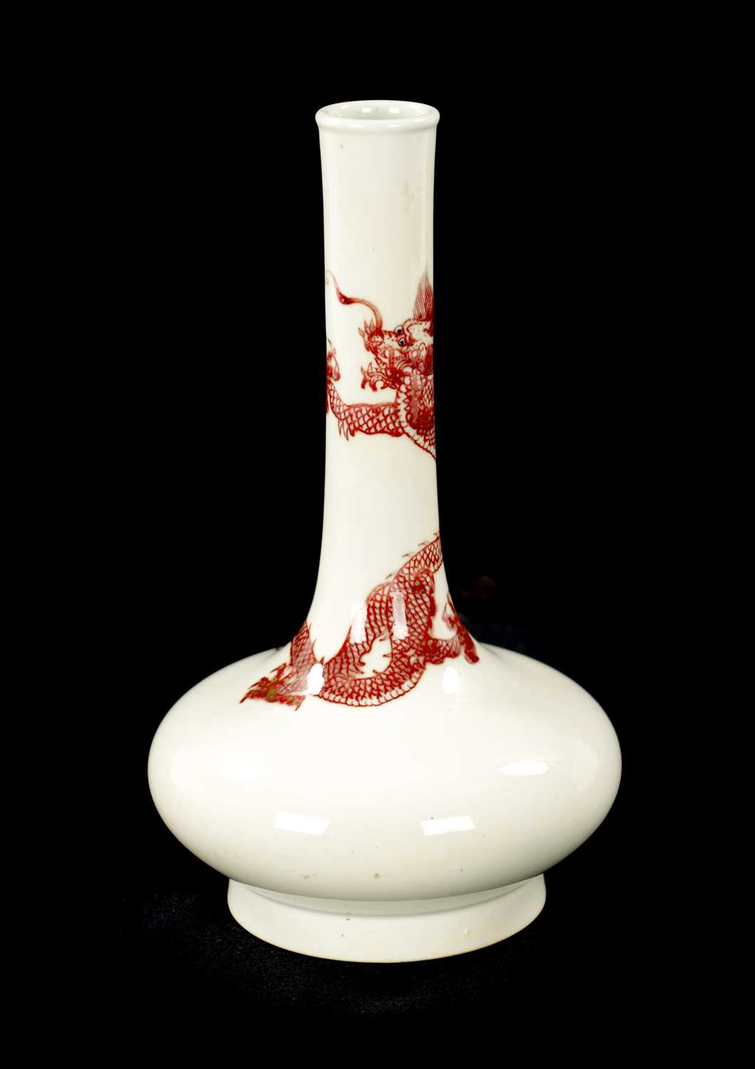 A 19TH CENTURY CHINESE IRON RED BOTTLE VASE