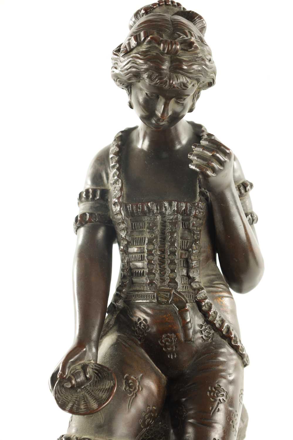 GUSTAVE REY. A 19TH CENTURY FRENCH BRONZE FIGURE OF A YOUNG LADY - Image 5 of 9