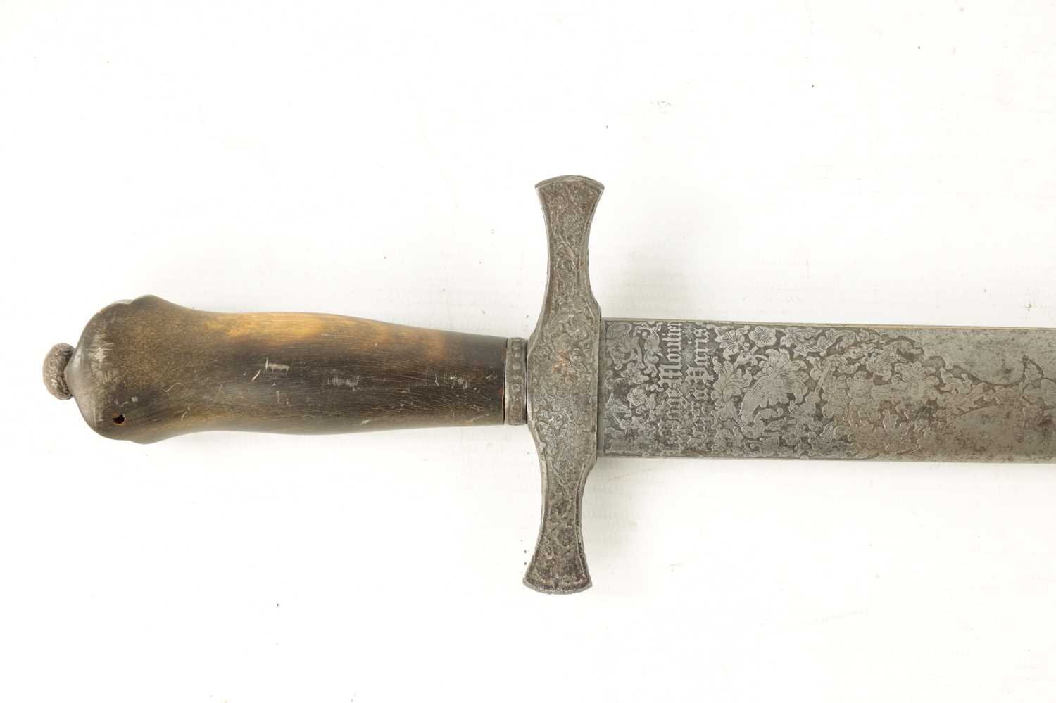 A LARGE 19TH CENTURY FRENCH HUNTING DAGGER SIGNED LE PAGE-MOUTIER - Image 4 of 8