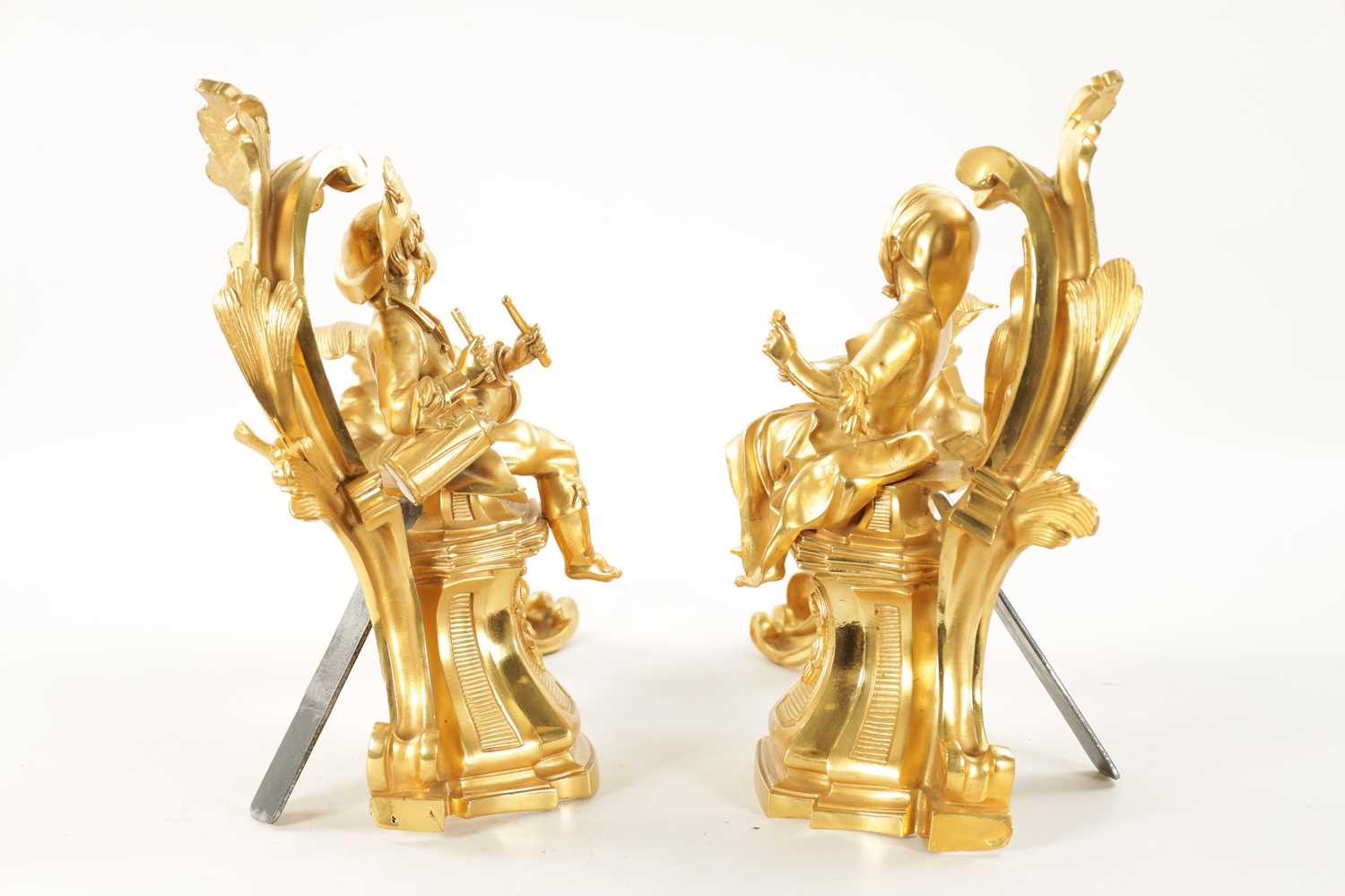 A PAIR OF 19TH CENTURY GILT ORMOLU CHENETS OF ROCOCO CHIPPENDALE DESIGN - Image 5 of 19