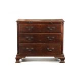 AN 18TH CENTURY COUNTRY HOUSE OAK CHEST OF DRAWERS