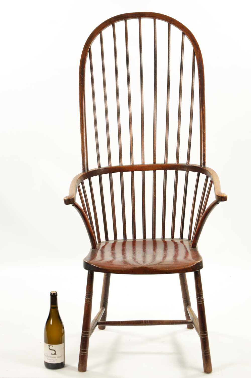 A 19TH CENTURY PRIMITIVE PAINTED STICK BACK WINDSOR ARMCHAIR - Image 6 of 14