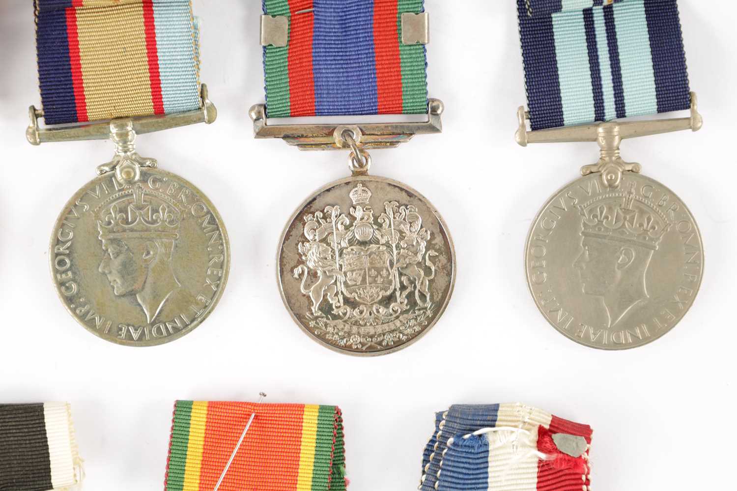 A COLLECTION OF SEVEN WW2 SERVICE MEDALS - Image 8 of 11