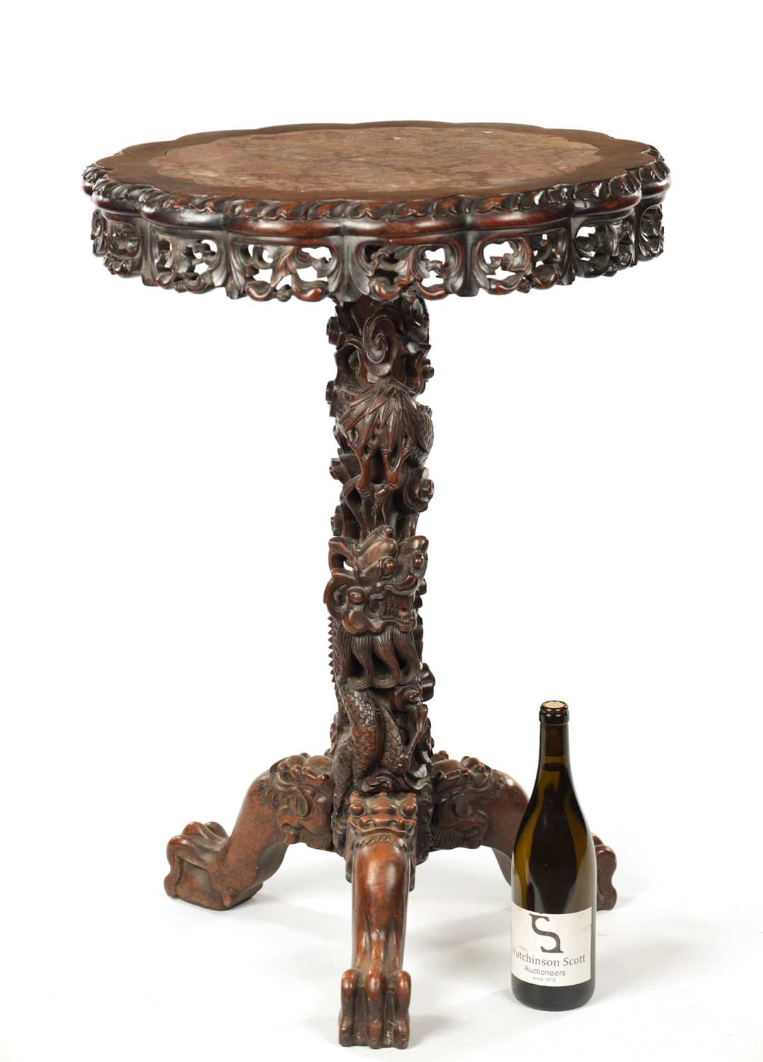A GOOD 19TH CENTURY CHINESE CARVED HARDWOOD MARBLE TOPPED OCCASIONAL TABLE - Image 2 of 7
