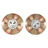 A PAIR OF 19TH CENTURY JAPANESE IMARI CHARGERS