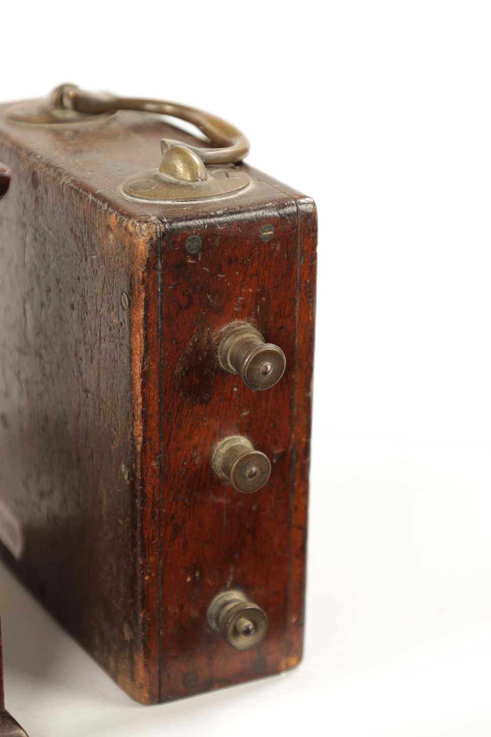 A 19TH CENTURY MAHOGANY CASED SIGNED ELECTRIC VOLTMETER - Image 9 of 9