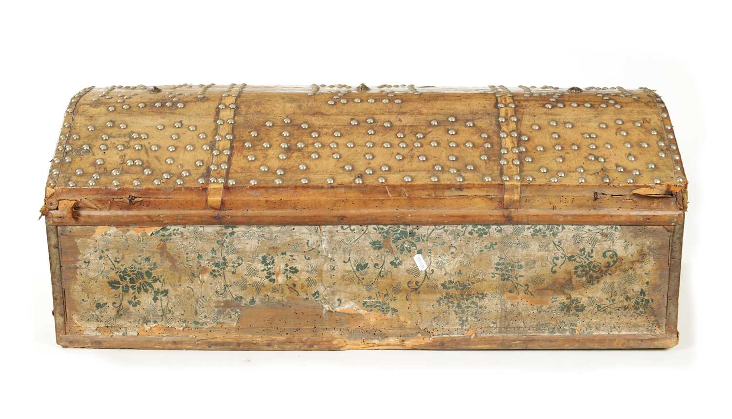 A 17TH CENTURY DOME TOP STUDDED LEATHER TRUNK - Image 12 of 14