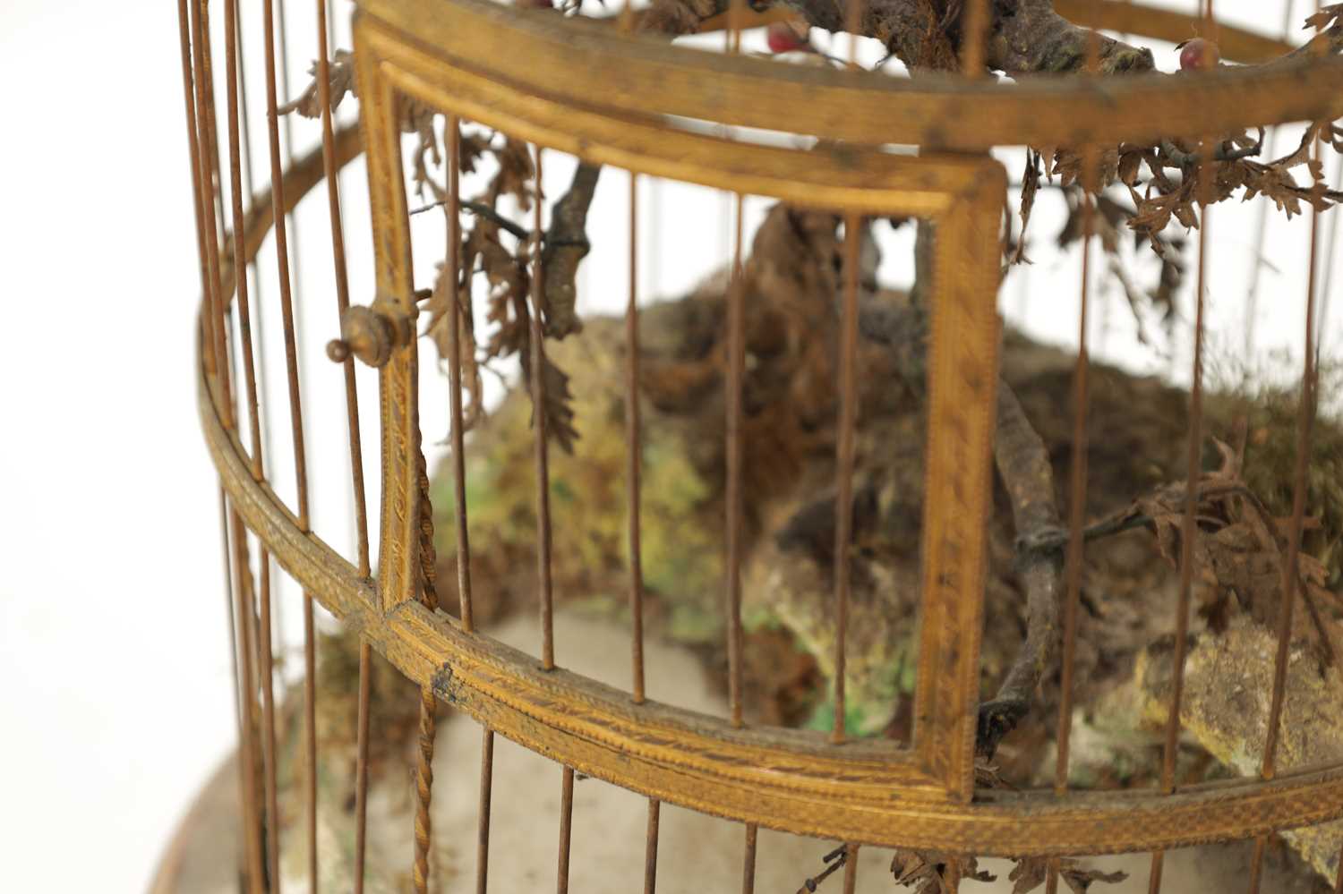 A 19TH CENTURY FRENCH AUTOMATION SINGING BIRD CAGE - Image 5 of 6