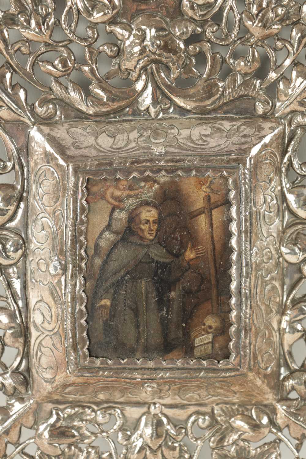 AN EARLY 18TH CENTURY SOUTH AMERICAN SILVER FRAME - Image 2 of 6