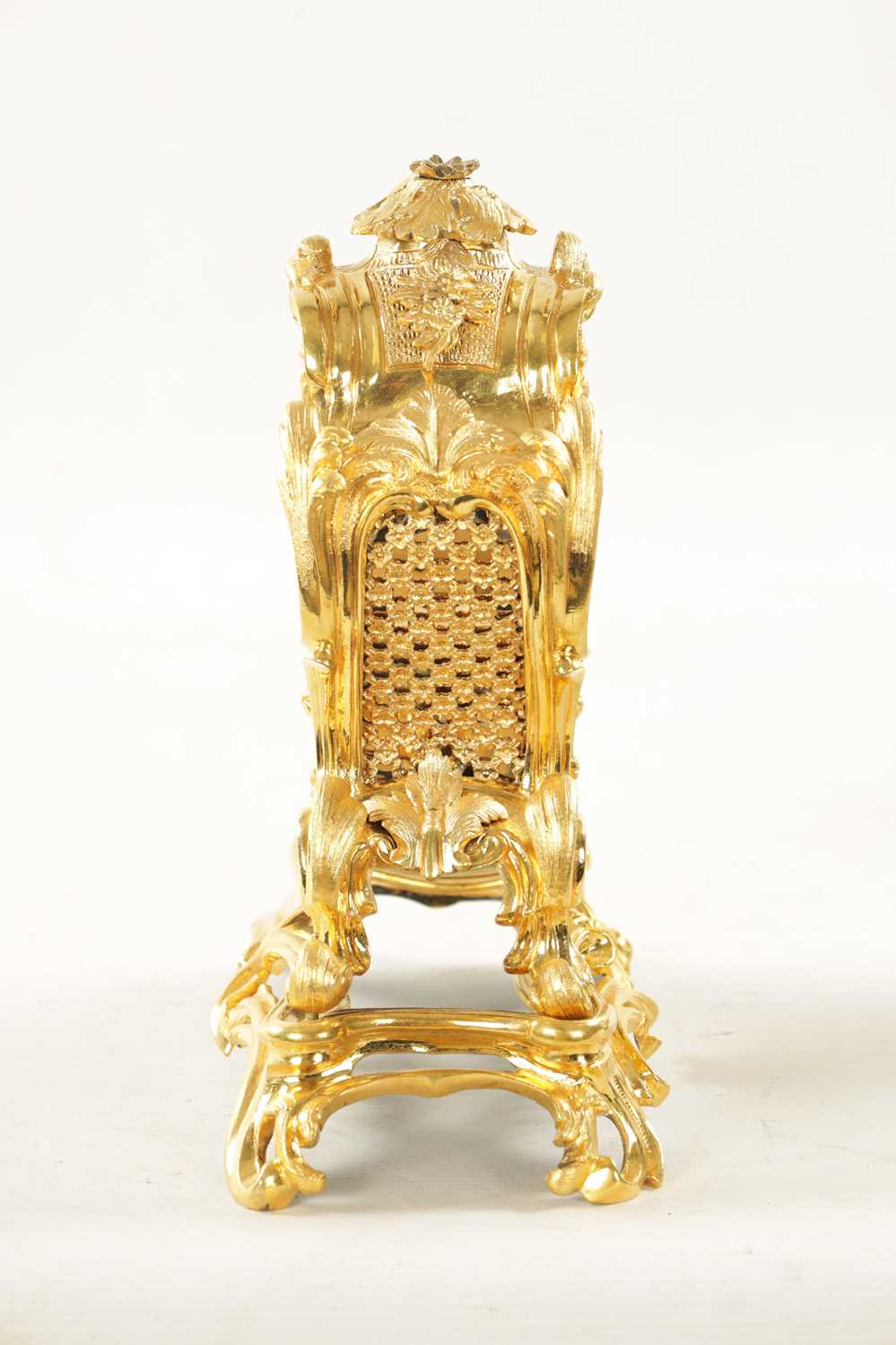 BARRAUDS, CORNHILL, LONDON. AN ENGLISH REGENCY ORMOLU FUSEE MANTEL CLOCK - Bild 6 aus 7