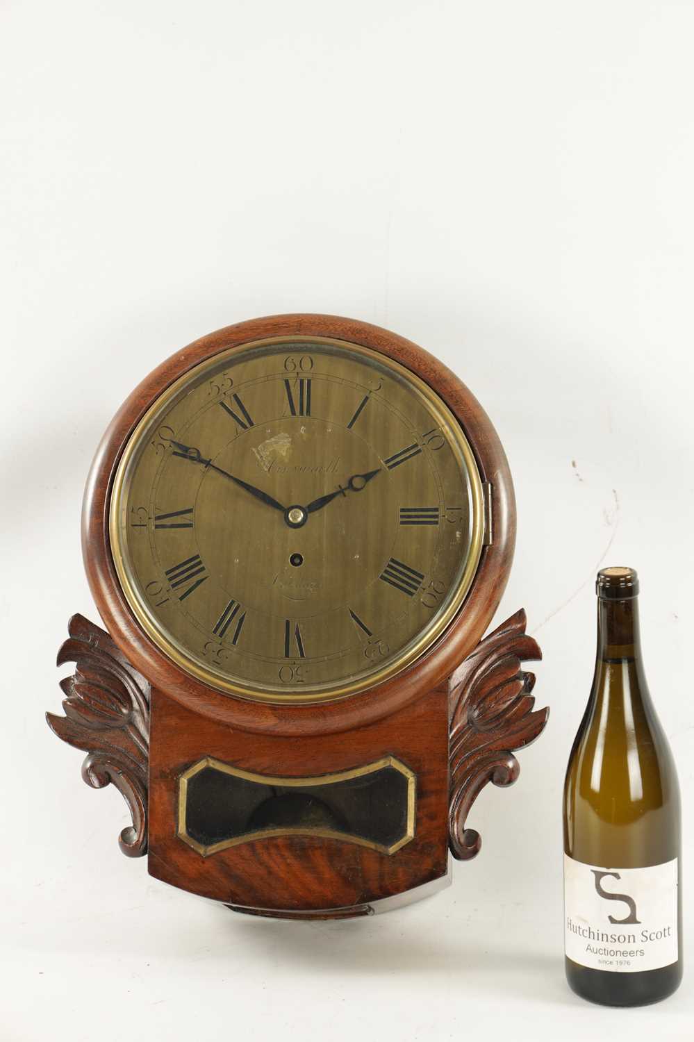 AINSWORTH, LONDON. A LATE REGENCY MAHOGANY BRASS DIAL EIGHT-DAY FUSEE WALL CLOCK - Image 3 of 6