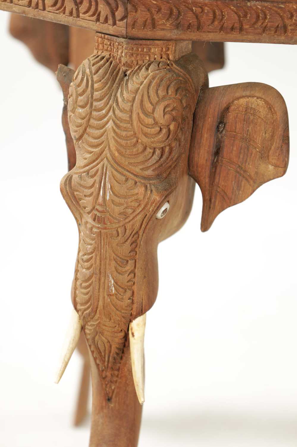 A 19TH CENTURY CARVED HARDWOOD INDIAN OCCASIONAL TABLE - Image 8 of 8