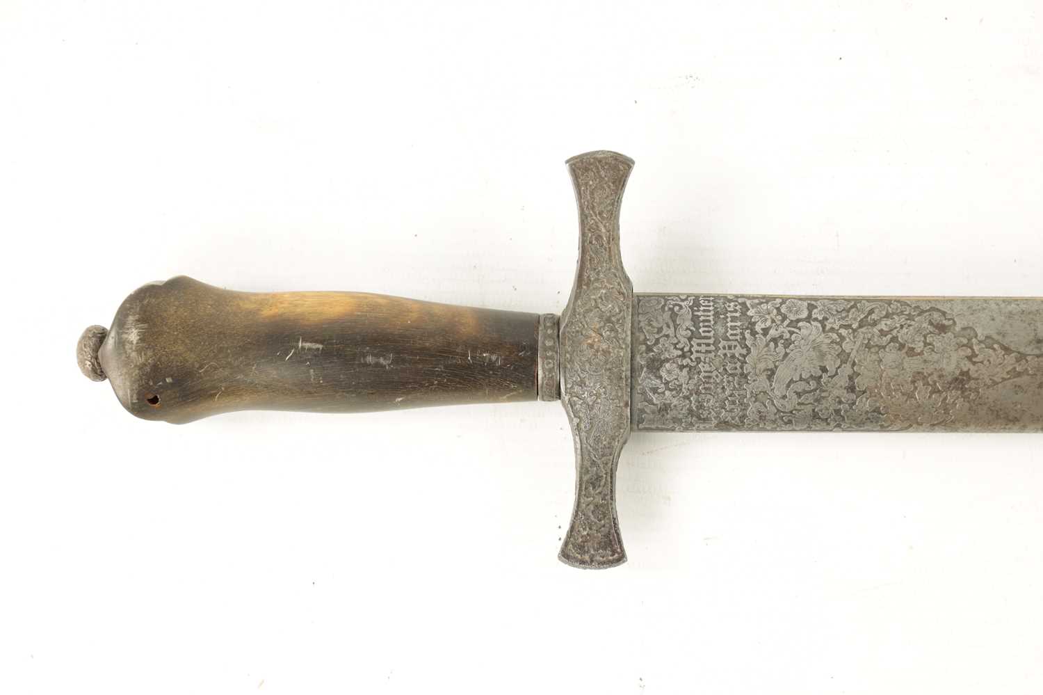 A LARGE 19TH CENTURY FRENCH HUNTING DAGGER SIGNED LE PAGE-MOUTIER - Image 2 of 8