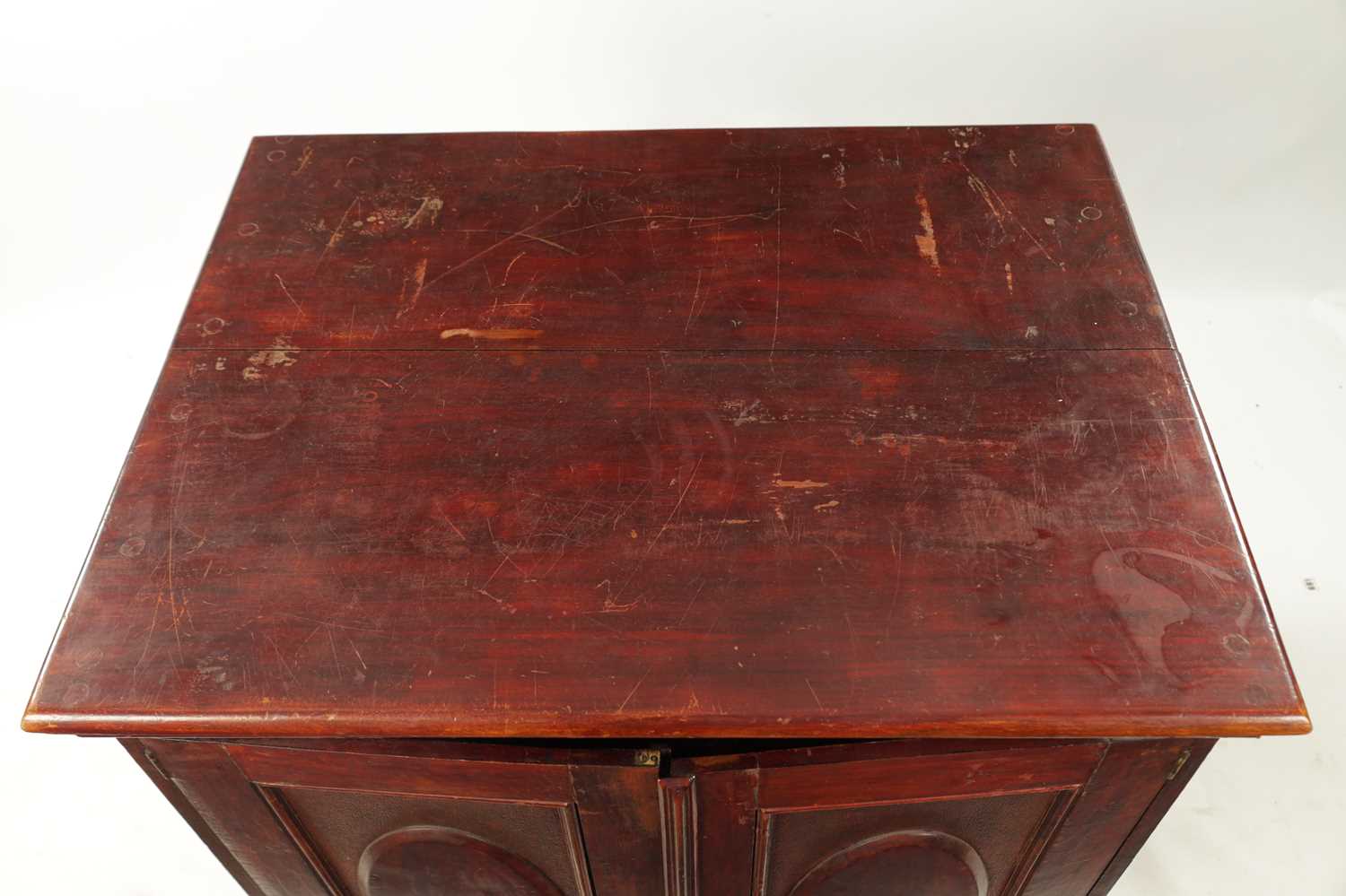 A LATE 19TH CENTURY SCUMBLED PINE COLLECTORS CABINET - Image 8 of 8