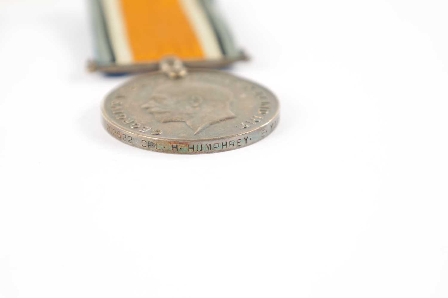 A GROUP OF THREE WAR MEDALS - Image 7 of 11