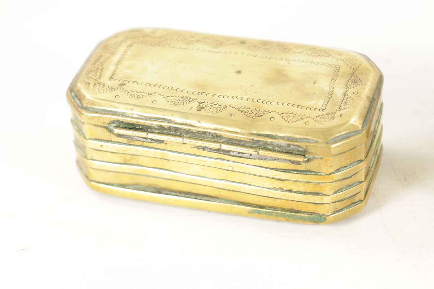 TWO 18TH CENTURY BRASS TOBACCO/SNUFF BOXES - Image 7 of 9