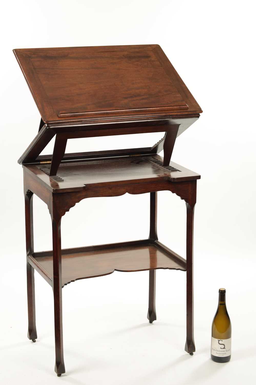 A RARE AND UNUSUAL GEORGE II MAHOGANY ARTIST’S TABLE IN THE MANNER OF THOMAS CHIPPENDALE - Image 2 of 14