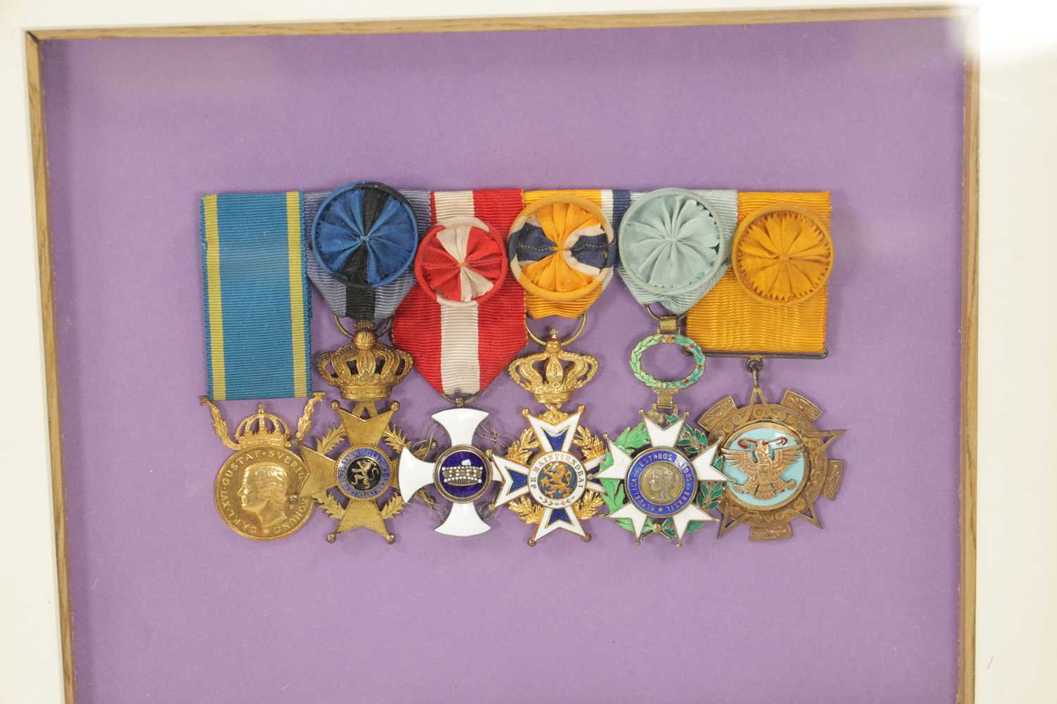 A FRAMED GROUP OF SIX WW2 OFFICERS GROUP OF MEDALS - Image 3 of 7