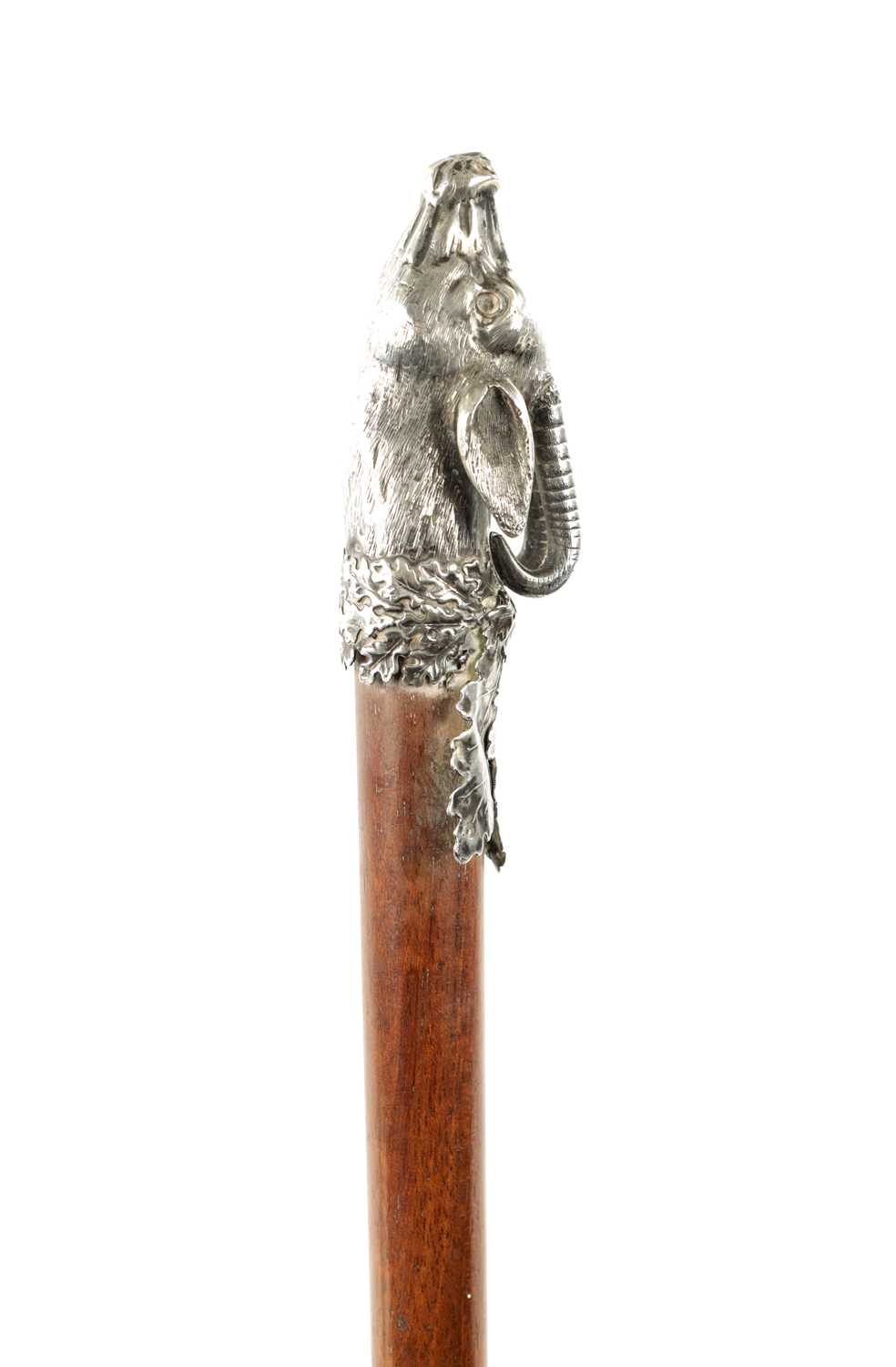 AN EARLY 20TH CENTURY CONTINENTAL SILVER-HANDLED WALKING CANE