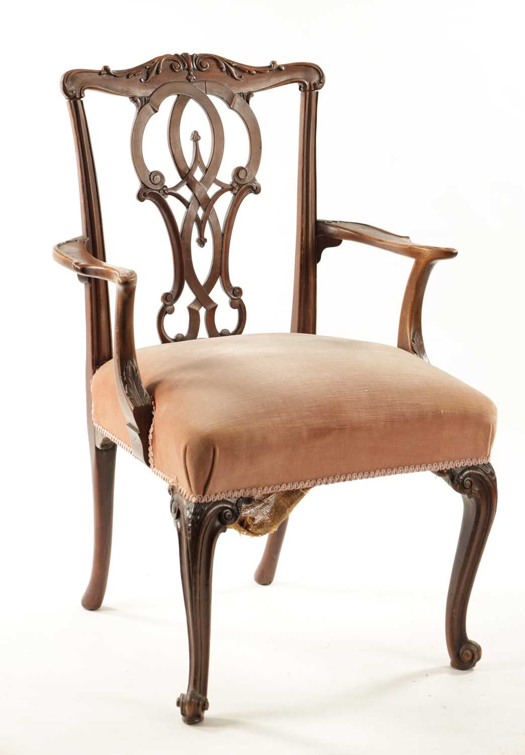 AN 18TH CENTURY CARVED MAHOGANY CHIPPENDALE STYLE OPEN ARMCHAIR - Image 7 of 10