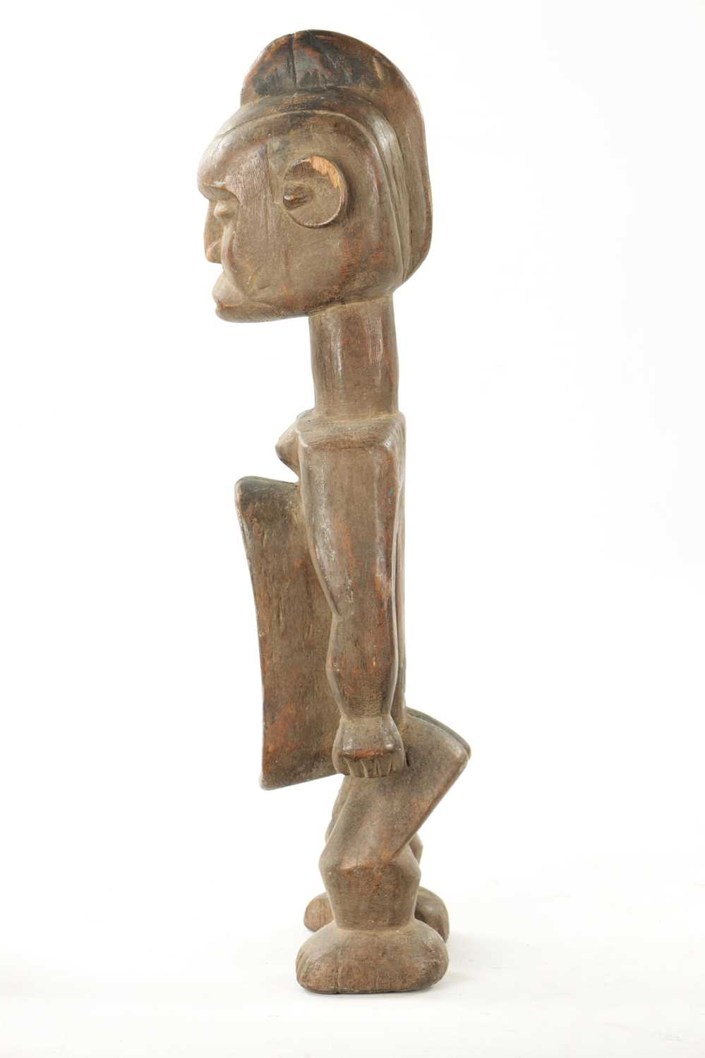 A CARVED AFRICAN KORO FEMALE LIBATION CUP / FIGURE - Image 5 of 7