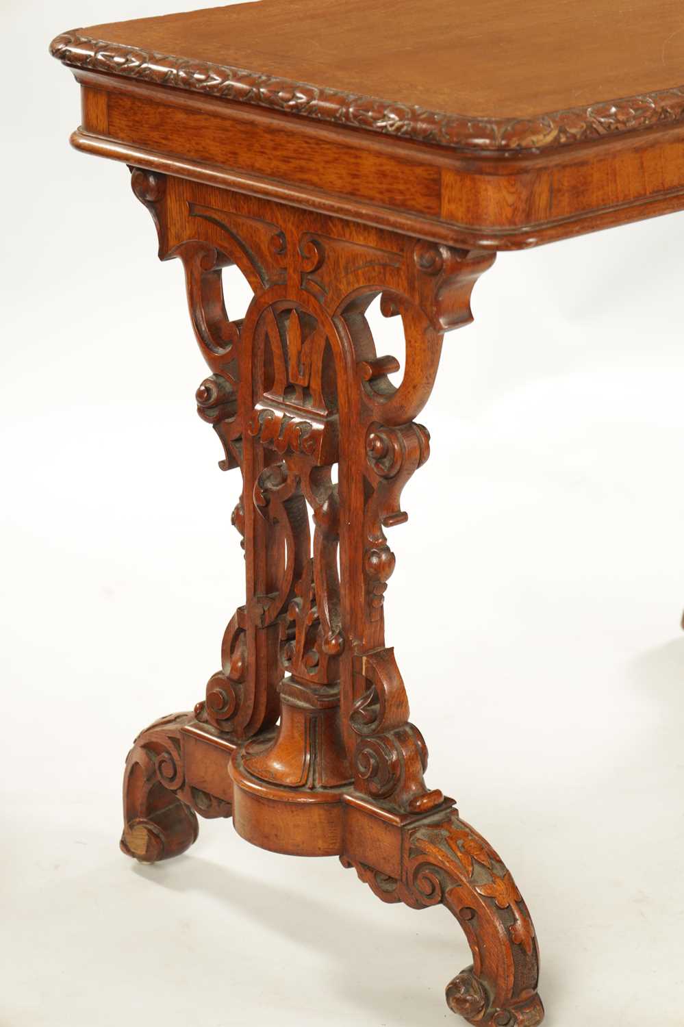 A 19TH CENTURY CARVED AND INLAID OAK LIBRARY TABLE BY LAMB MANCHESTER - Image 3 of 16