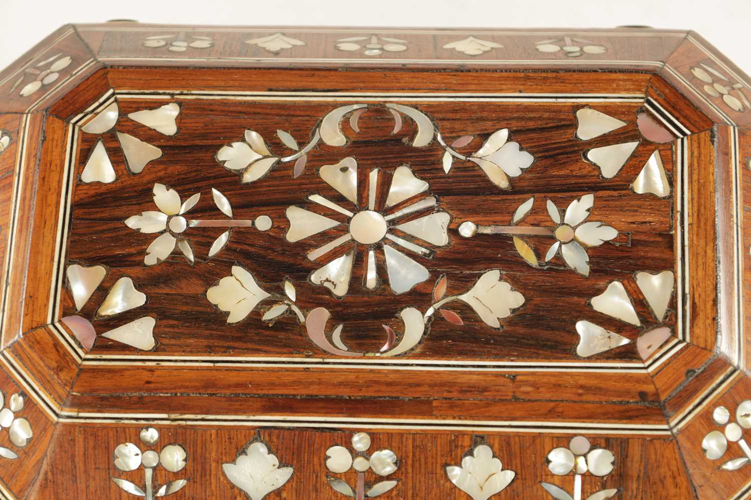AN EARLY 18TH CENTURY SOUTH AMERICAN MOTHER OF PEARL INLAID BOX - Image 3 of 9