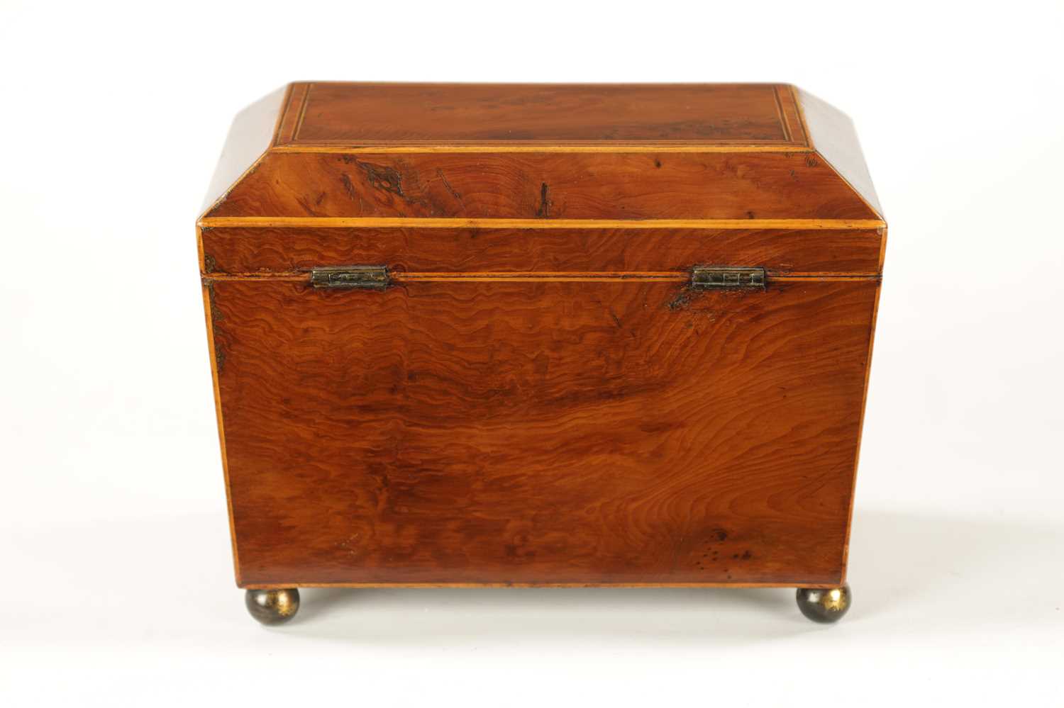 A REGENCY BURR YEW TEA CADDY - Image 4 of 7