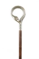 AN EARLY 20TH CENTURY CONTINENTAL SILVER-HANDLED WALKING CANE