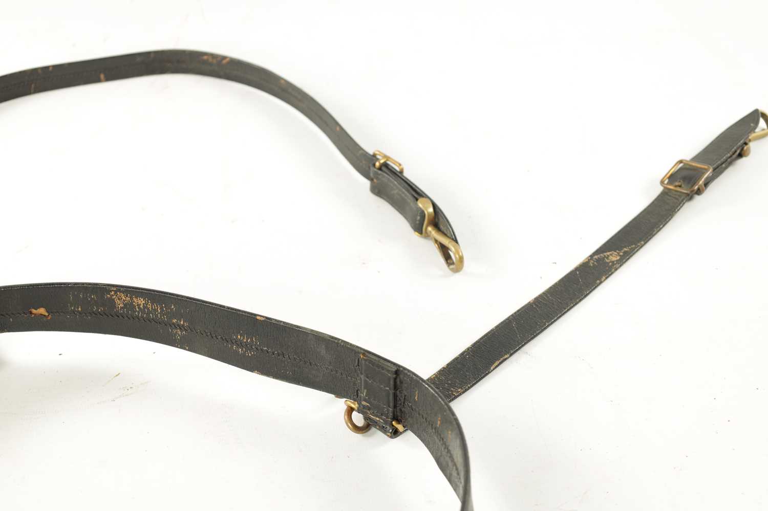 A GOOD QUALITY 19TH CENTURY 1827 WILKINSON PATTERN ROYAL NAVAL OFFICERS DRESS SWORD WITH ORIGINAL BE - Image 3 of 17