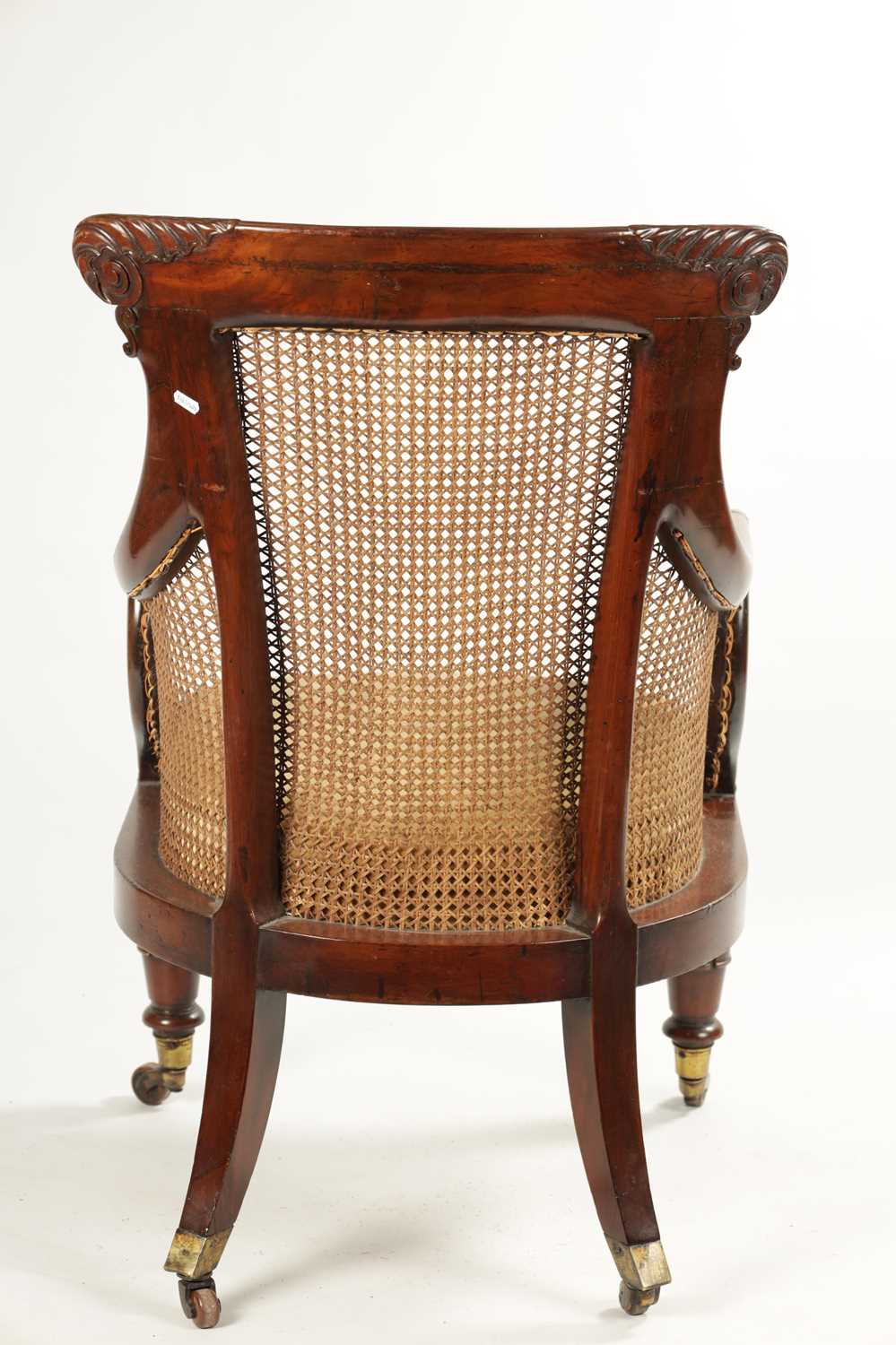 A GOOD WILLIAM V CARVED MAHOGANY BERGERE LIBRARY CHAIR WITH OLD LANCASTER PAPER LABEL - POSSIBLY GIL - Image 9 of 15