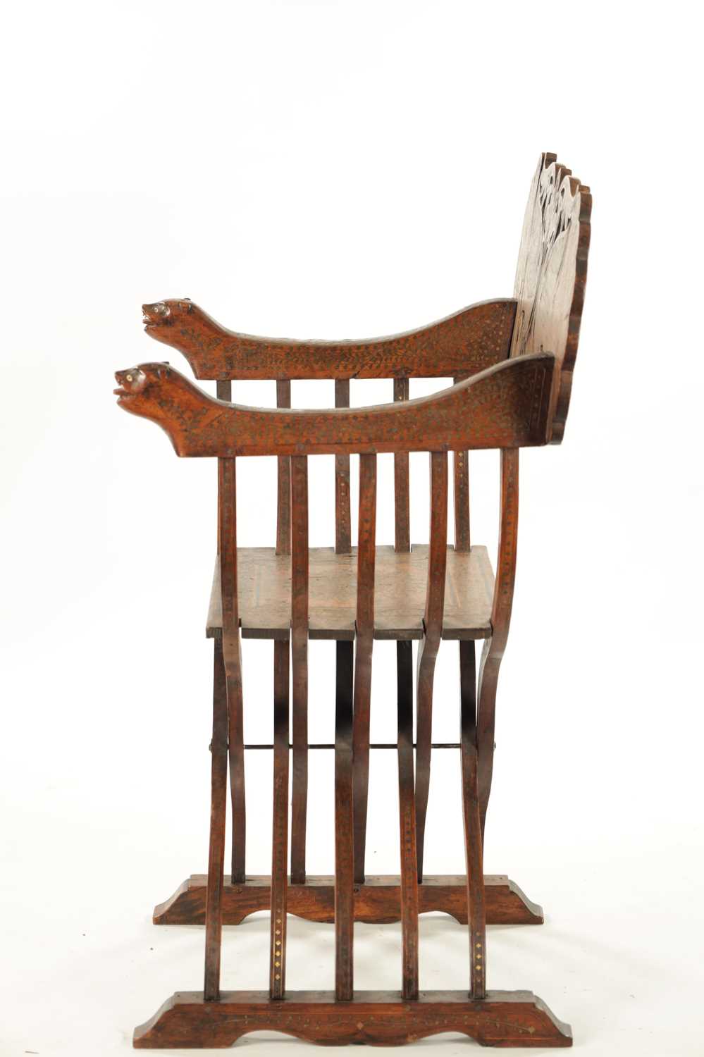 A 19TH CENTURY INDIAN HARDWOOD AND BRASS INLAID FOLDING SAVONAROLA ARMCHAIR - Image 7 of 8