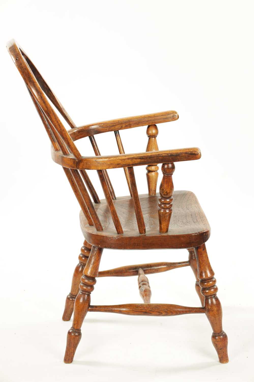 A 19TH CENTURY CHILD'S STICK-BACK WINDSOR CHAIR - Image 8 of 8