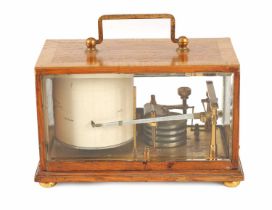 AN EARLY 20TH CENTURY MINIATURE BAROGRAPH