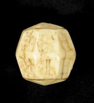 AN 18TH CENTURY CARVED BONE EDUCATIONAL THROWING DICE TO TEACH SPELLING & LITERACY