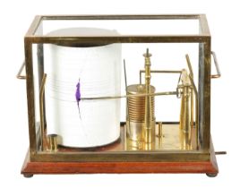 SHORT & MASON, LONDON AN EARLY 20TH CENTURY BRASS AND OAK CASED MICRO-BAROGRAPH