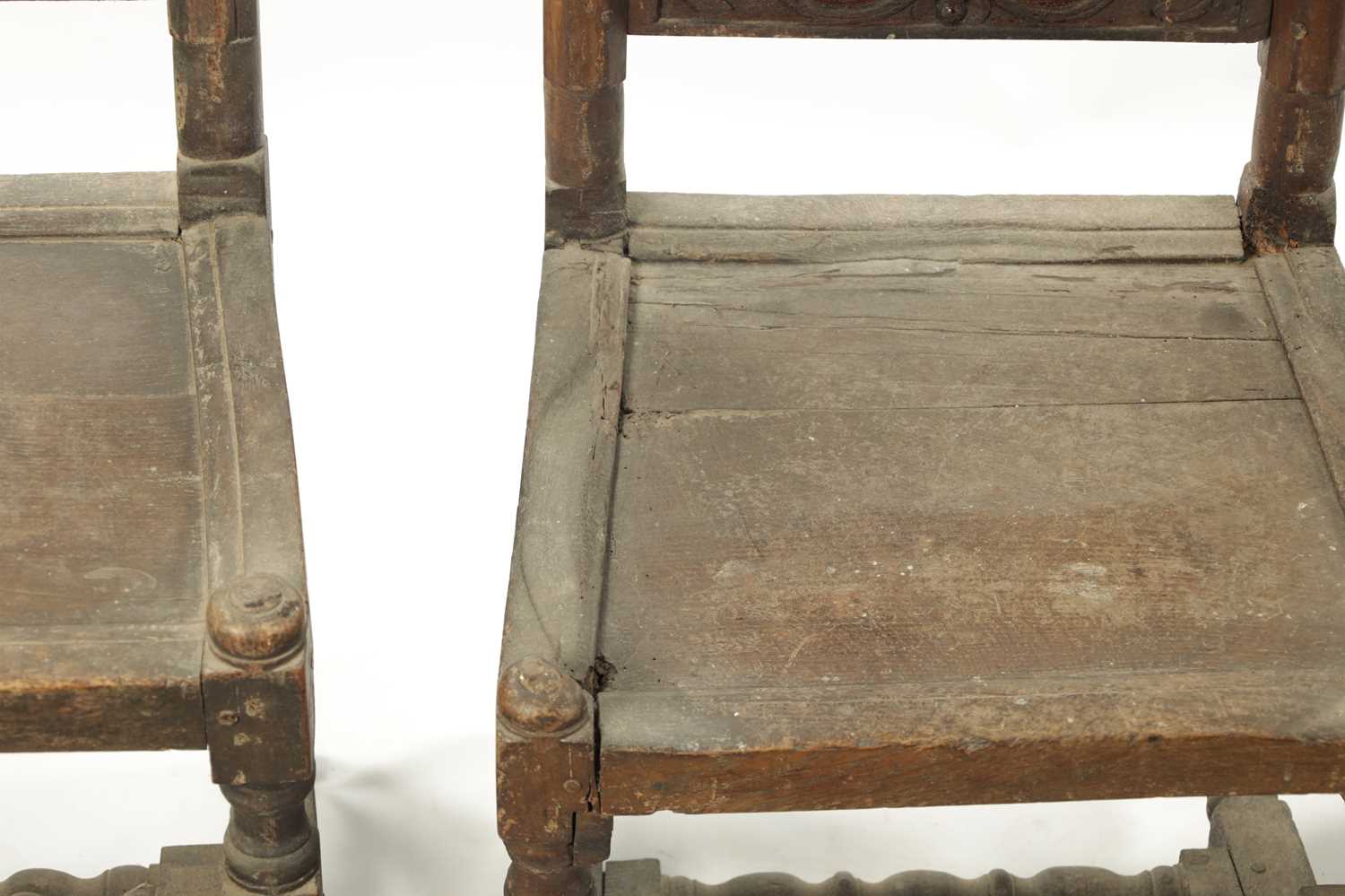 A RARE SET OF FOUR 17TH CENTURY CARVED OAK SIDE CHAIRS - Image 5 of 10