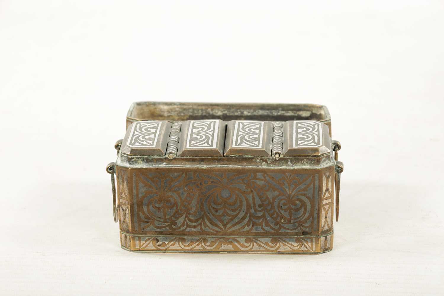 A LATE 19TH CENTURY MARANOA SILVER INLAID BRONZE BETEL NUT BOX - Image 3 of 7
