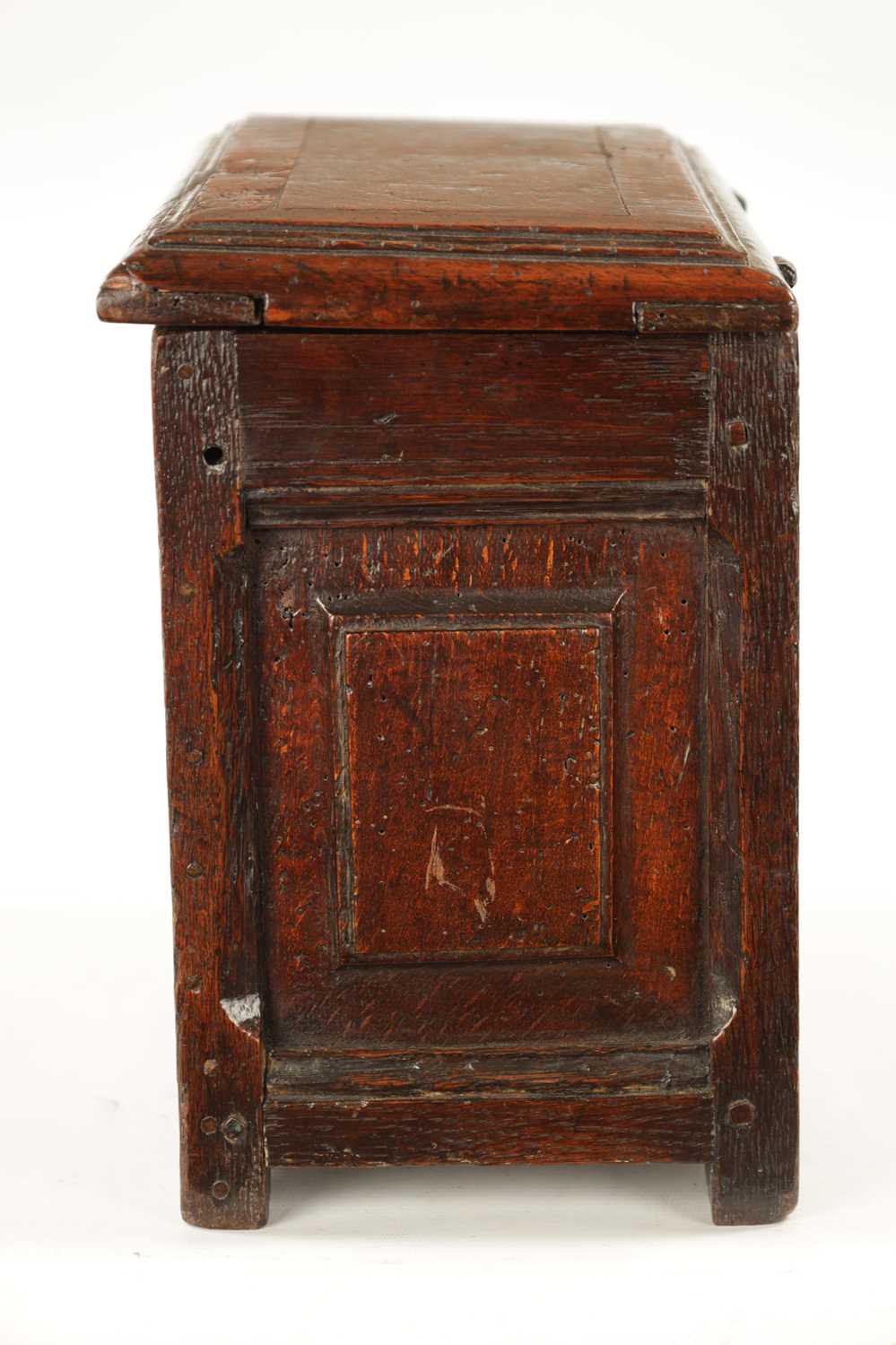 A RARE 17TH CENTURY MINIATURE OAK COFFER - Image 7 of 10