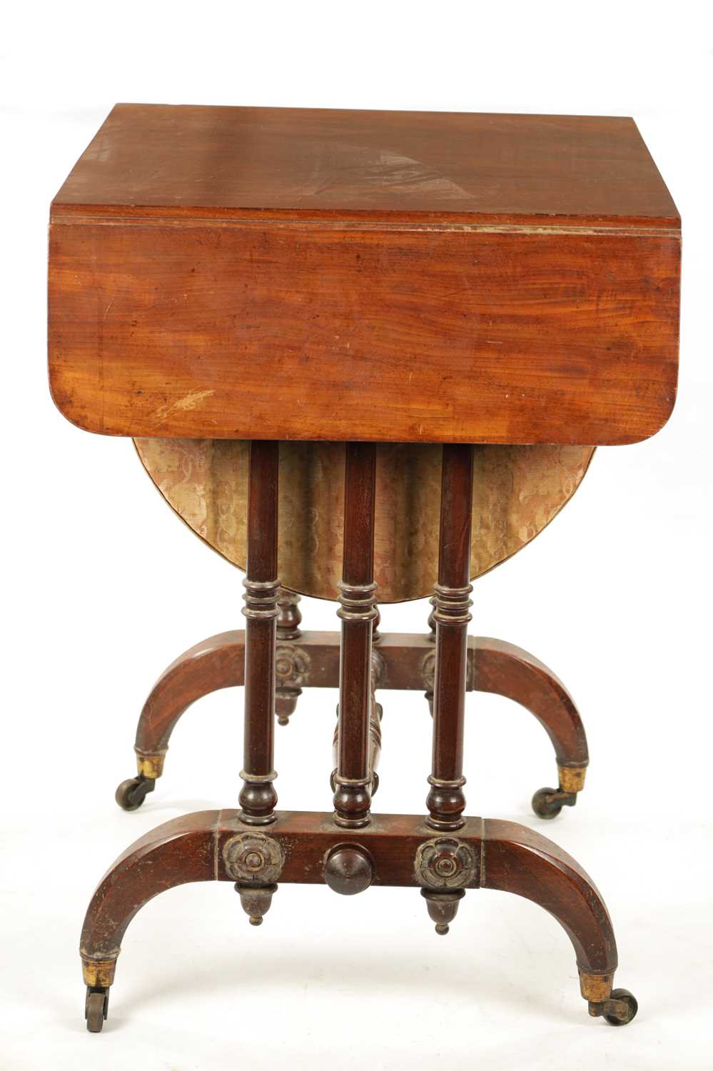 A 19TH CENTURY MAHOGANY FOLD DOWN WORK TABLE IN THE MANNER OR GILLOWS - Image 8 of 8