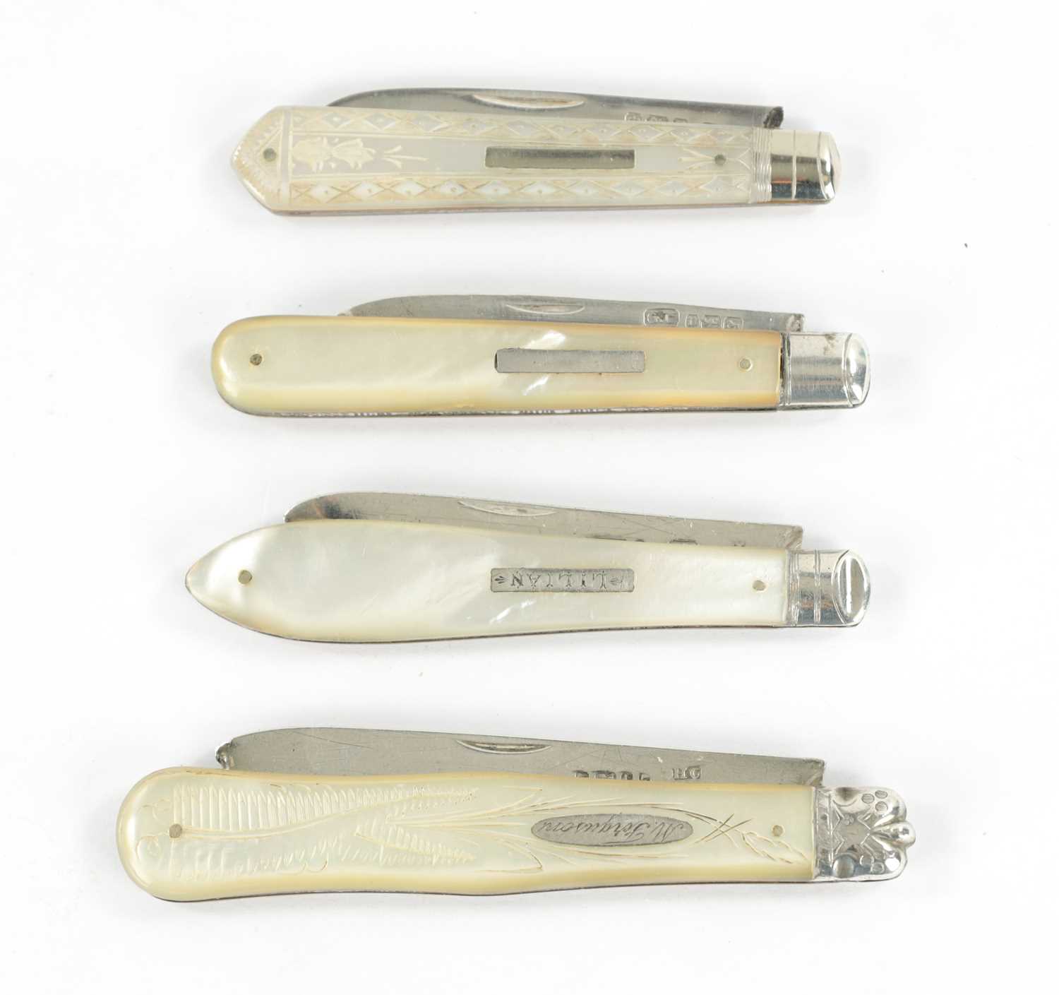 A COLLECTION OF FOUR 19TH CENTURY SILVER FOLDING POCKET FRUIT KNIVES