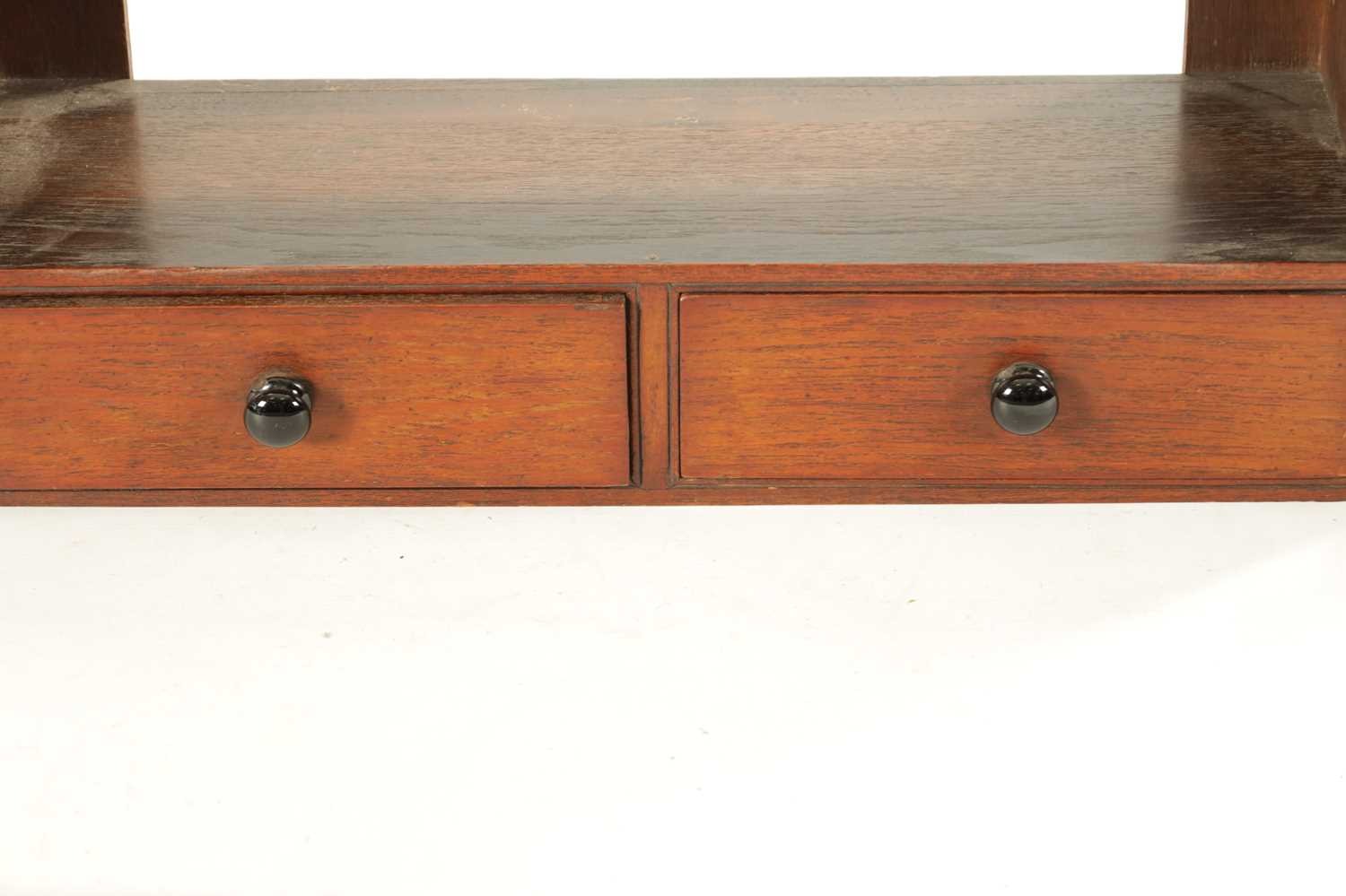A SET OF EARLY 19TH CENTURY WALNUT WALL SHELVES - Image 3 of 7