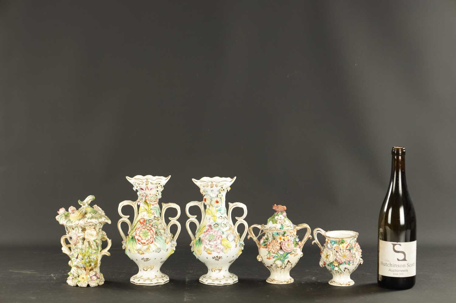 A COLLECTION OF FIVE MID 19TH CENTURY ENGLISH PORCELAIN - Image 4 of 4