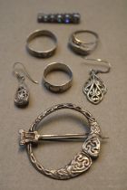 Iona Scottish Silver Circular brooch and a collection of assorted Jewellery