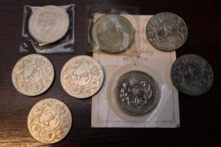 Collection of assorted 1972 and other Crowns