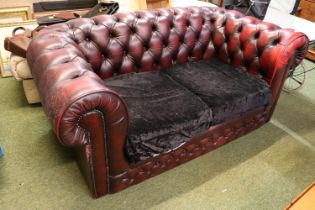 Red Leather Button back Chesterfield sofa of 2 seats